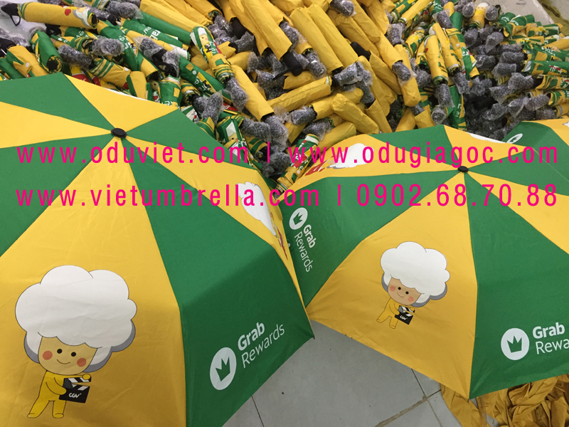 xưởng sản xuất ô dù cầm tay in logo quảng cáo